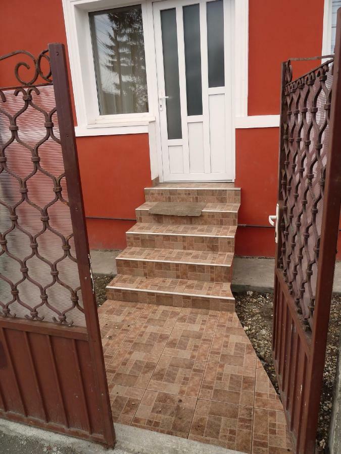 Rover Apartment Cluj Napoca Bagian luar foto